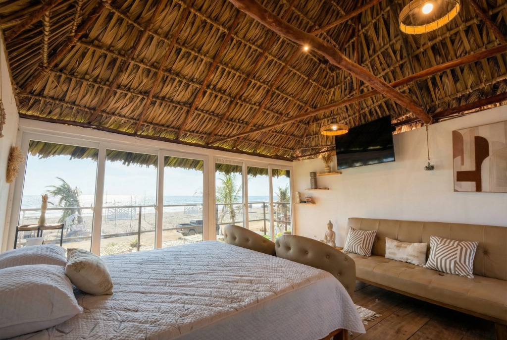 Arena Blanca Full View